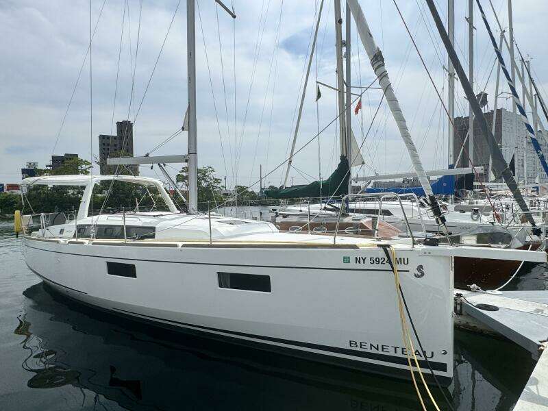 2023 Beneteau Oceanis 38.1