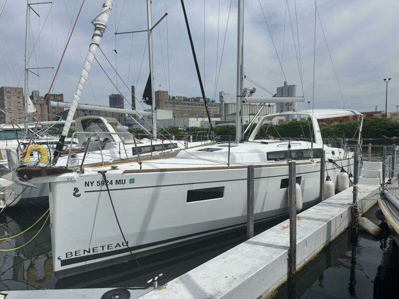 2023 Beneteau Oceanis 38.1