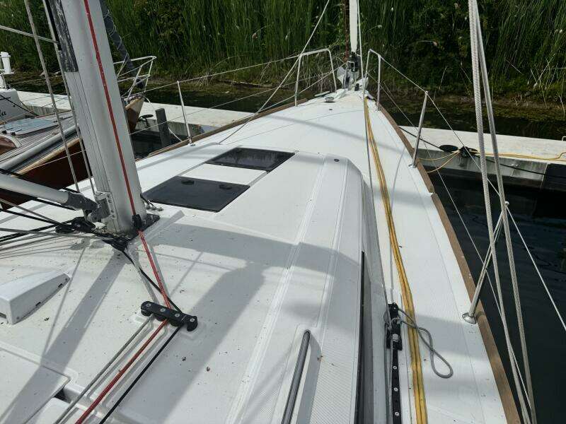 2023 Beneteau Oceanis 38.1