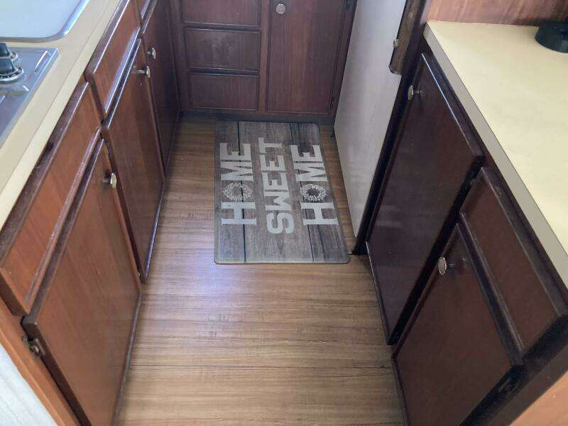 1985 Hatteras Sport Fish