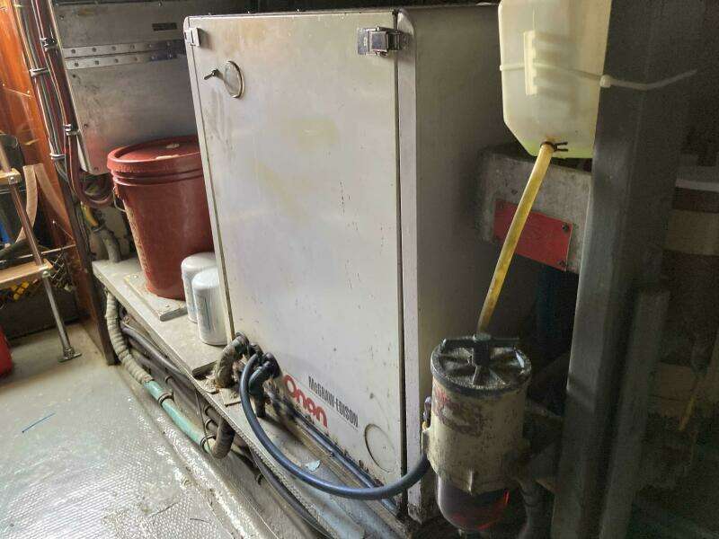 1985 Hatteras Sport Fish