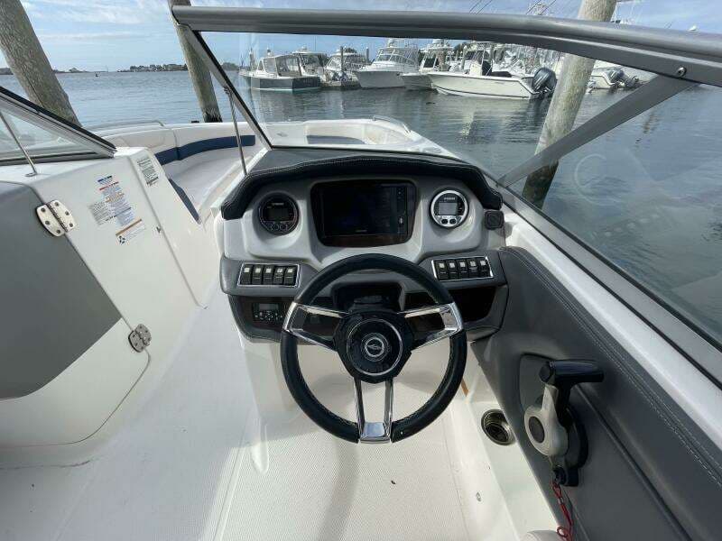 2018 Chaparral 250 Suncoast