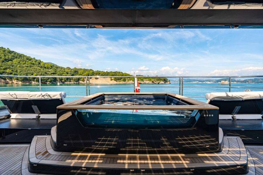 2025 SUNREEF YACHTS Sunreef 100 Power