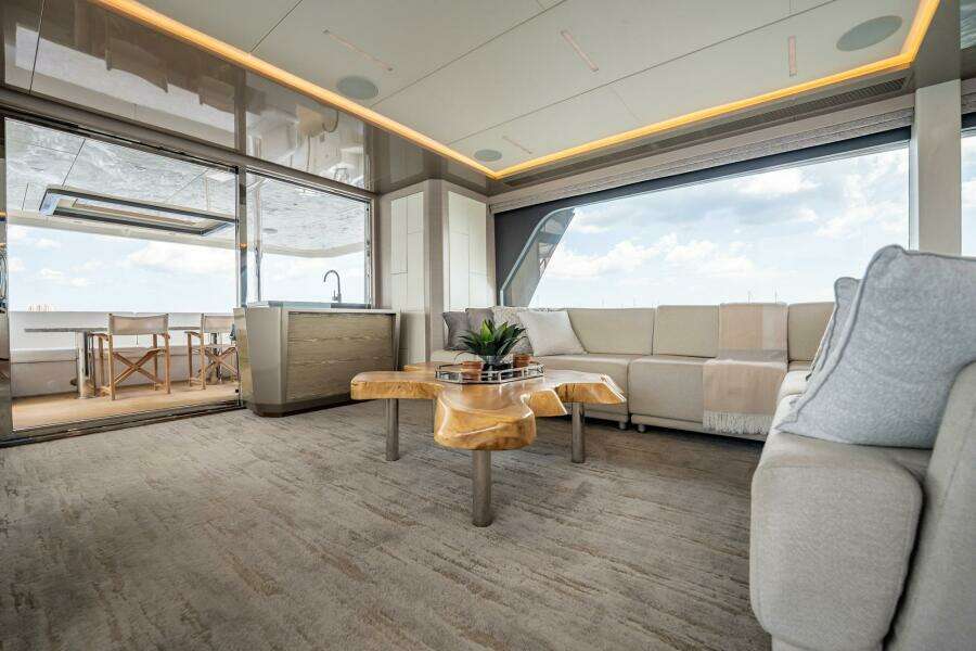 2021 Ocean Alexander 27 Explorer