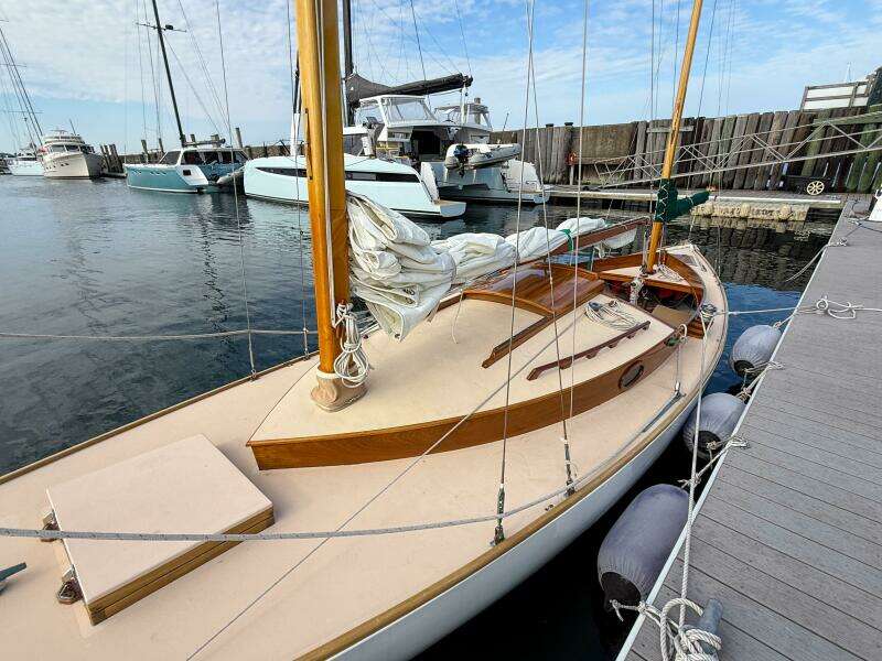 2004 Herreshoff Custom Doug Hylan designed Rozinante