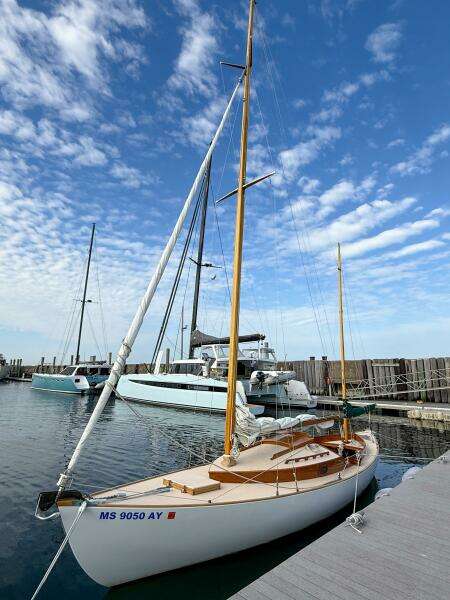 2004 Herreshoff Custom Doug Hylan designed Rozinante