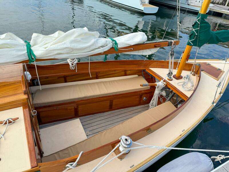 2004 Herreshoff Custom Doug Hylan designed Rozinante