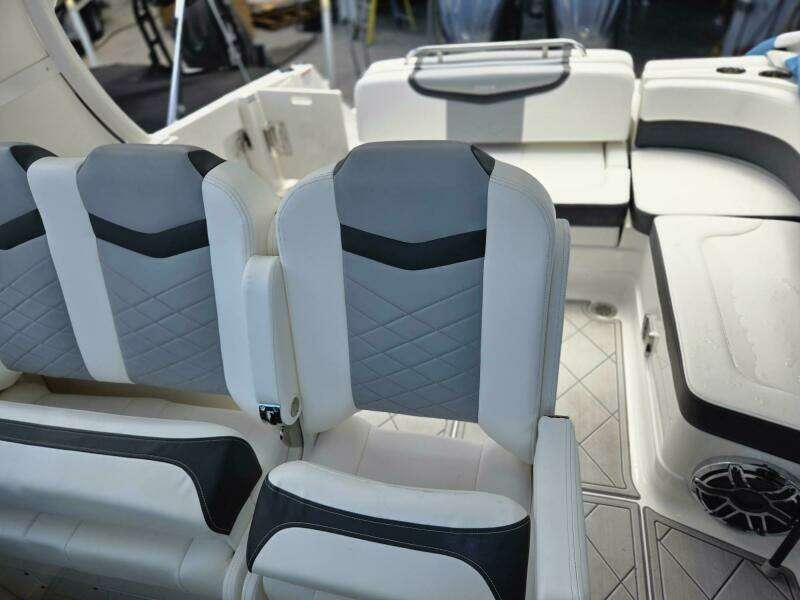 2022 Chaparral 280 OSX