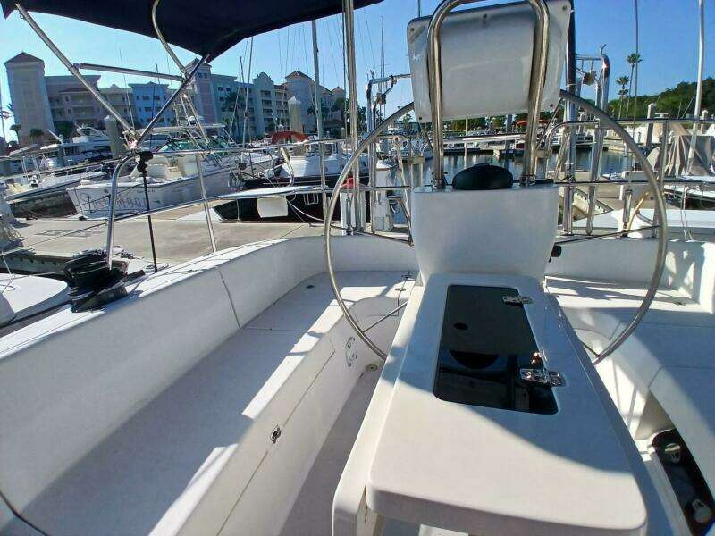 2003 Catalina 350