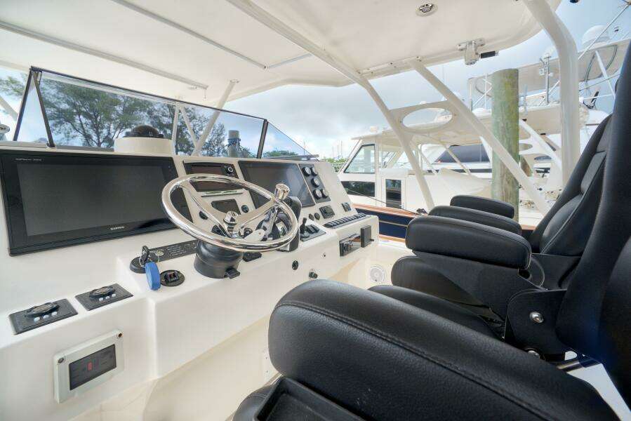 2017 Marlow Prowler 375 Havana