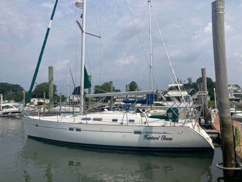 2004 Beneteau 423