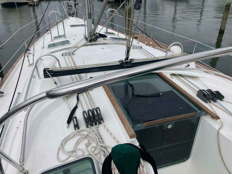 2004 Beneteau 423