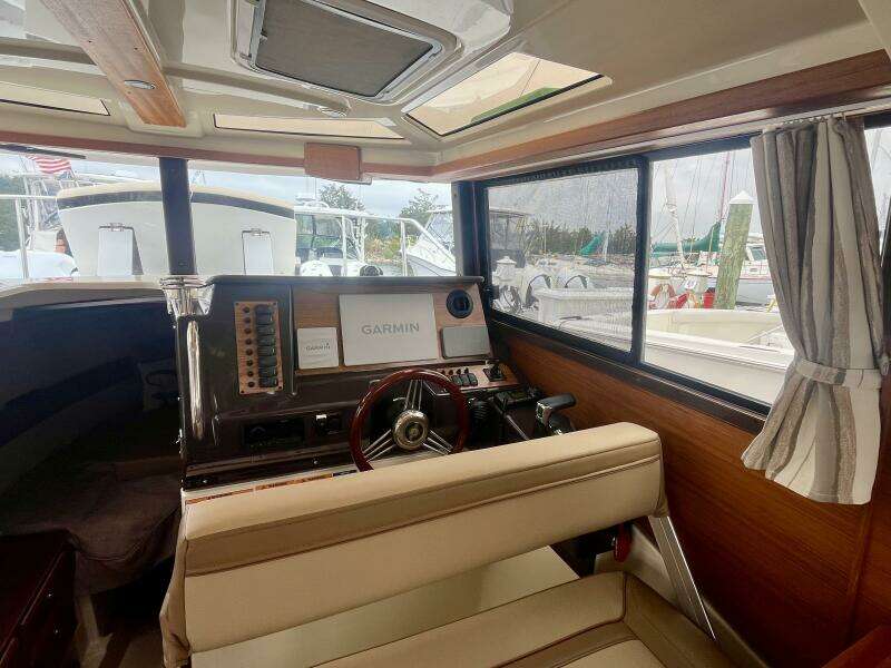 2023 Ranger Tugs R-27