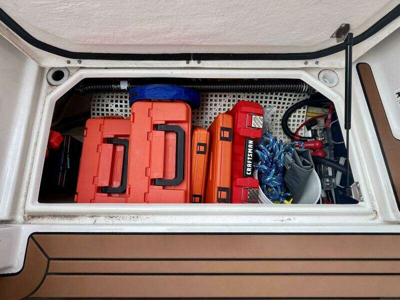 2023 Ranger Tugs R-27