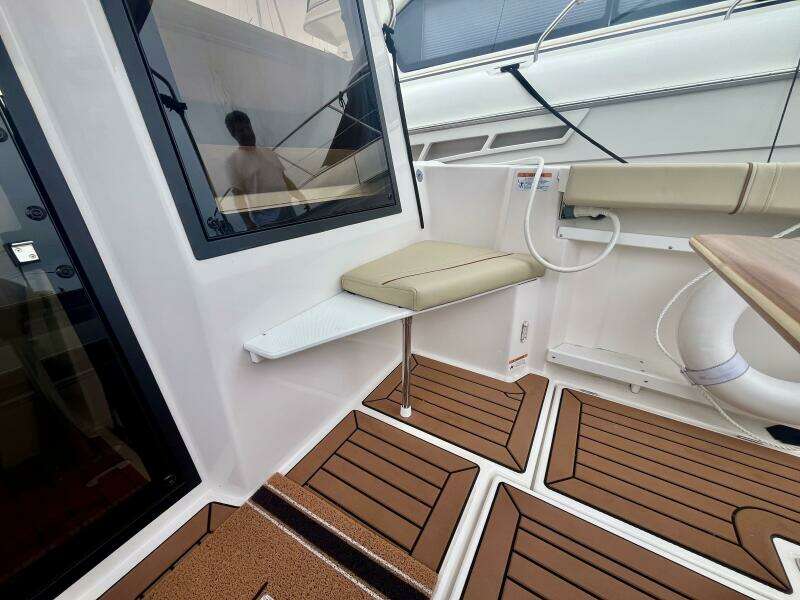 2023 Ranger Tugs R-27