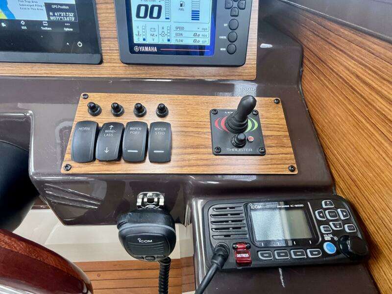 2023 Ranger Tugs R-27