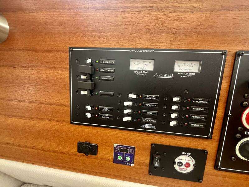 2023 Ranger Tugs R-27