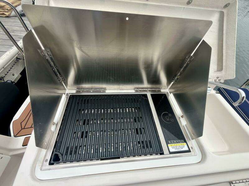 2023 Ranger Tugs R-27