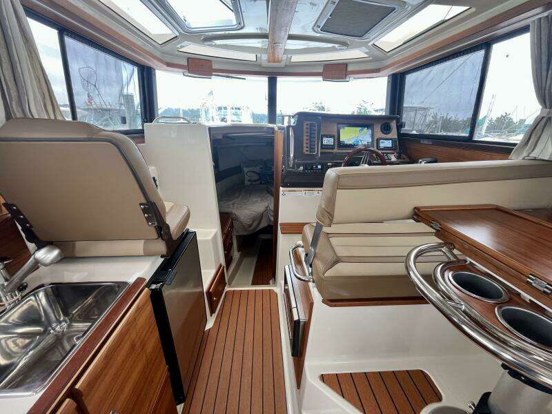 2023 Ranger Tugs R-27