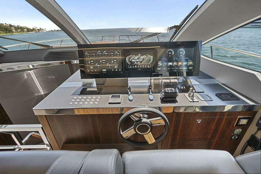 2023 Astondoa 66 Flybridge