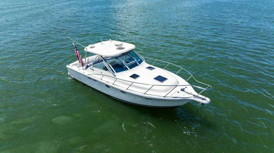 2003 Tiara Yachts 3100 Open LE
