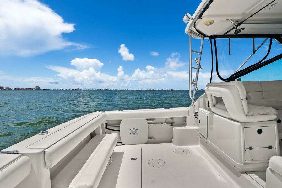 2003 Tiara Yachts 3100 Open LE