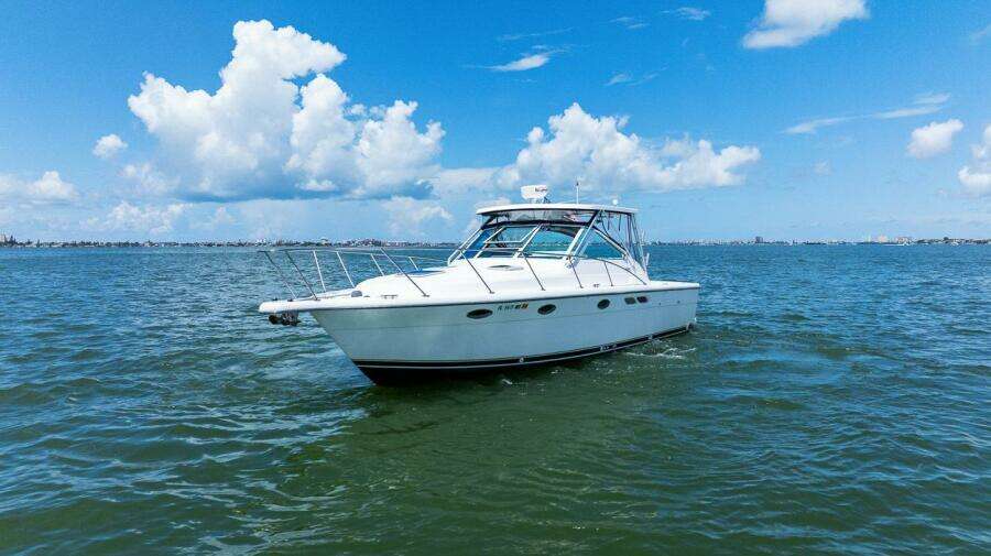 2003 Tiara Yachts 3100 Open LE