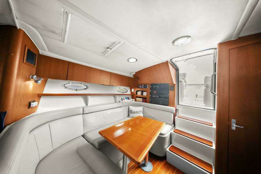 2003 Tiara Yachts 3100 Open LE