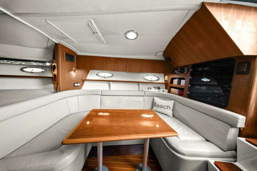 2003 Tiara Yachts 3100 Open LE