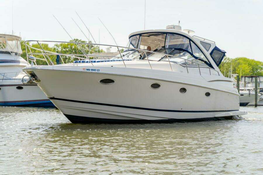 2008 Regal Commodore 4060