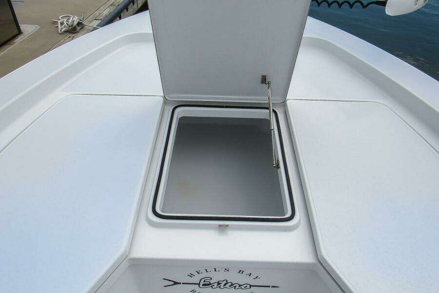 2020 Hell's Bay Boatworks 25 Estero