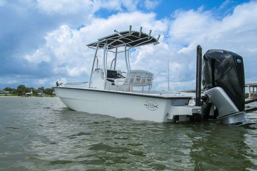 2020 Hell's Bay Boatworks 25 Estero