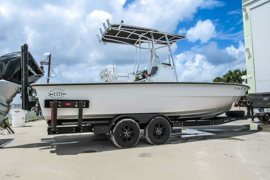 2020 Hell's Bay Boatworks 25 Estero
