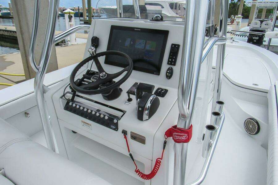 2020 Hell's Bay Boatworks 25 Estero