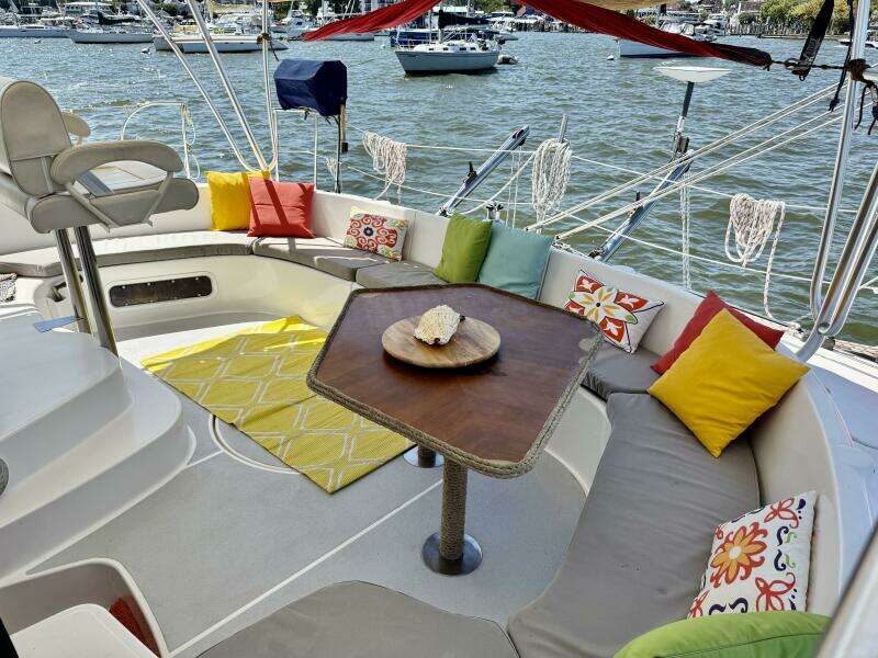 2005 Fountaine Pajot Bahia