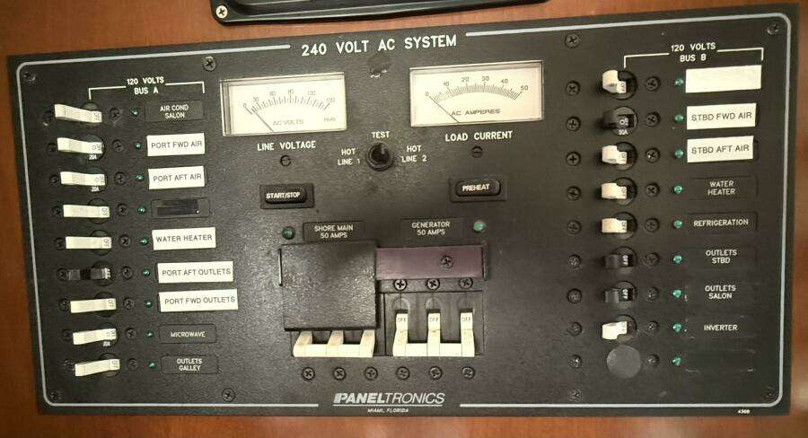 2005 Fountaine Pajot Bahia