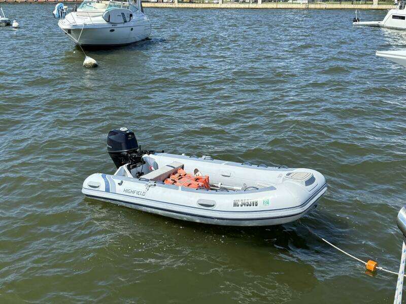 2005 Fountaine Pajot Bahia