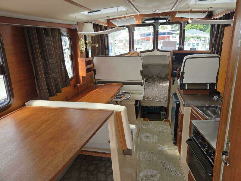 2013 Ranger Tugs 27 Classic