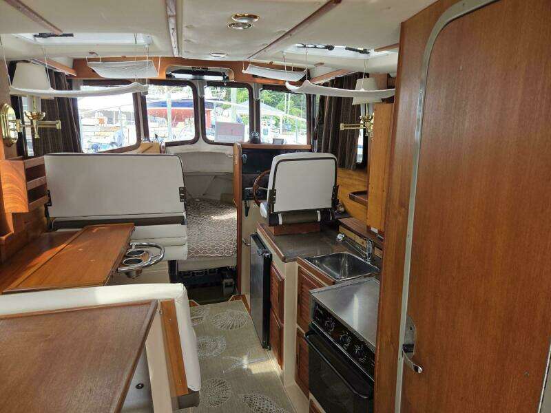 2013 Ranger Tugs 27 Classic