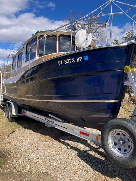 2013 Ranger Tugs 27 Classic