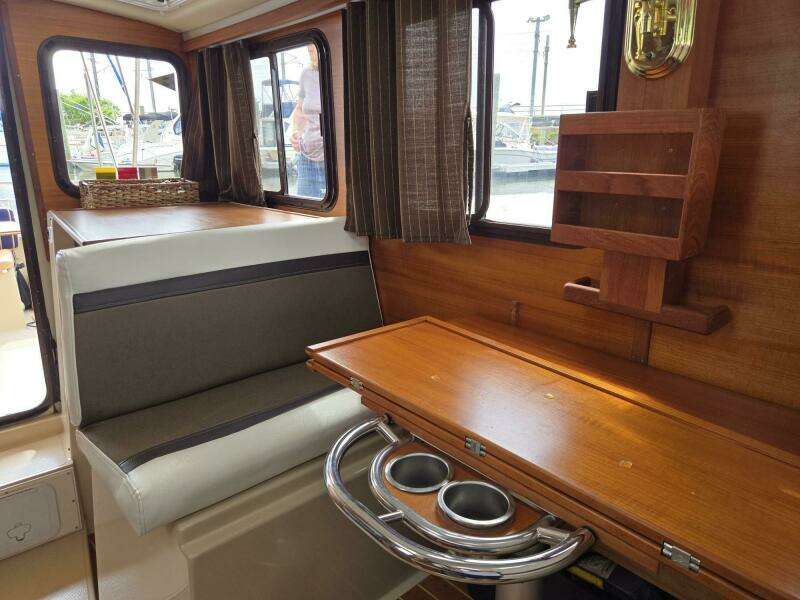 2013 Ranger Tugs 27 Classic