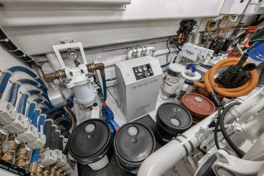 2025 Viking 90 Convertible- NIKKI BELLA- Engine Room