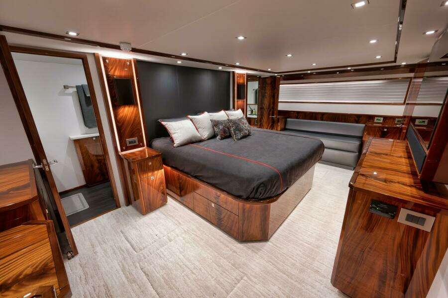 2025 Viking 90 Convertible- NIKKI BELLA- Master Stateroom
