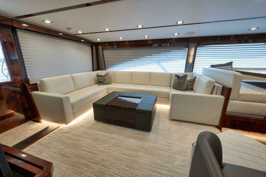 2025 Viking 90 Convertible- NIKKI BELLA- Salon