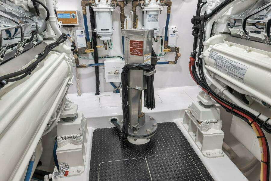 2025 Viking 90 Convertible- NIKKI BELLA- Engine Room