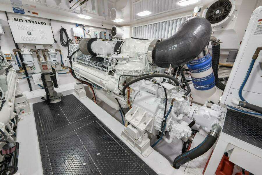 2025 Viking 90 Convertible- NIKKI BELLA- Engine Room