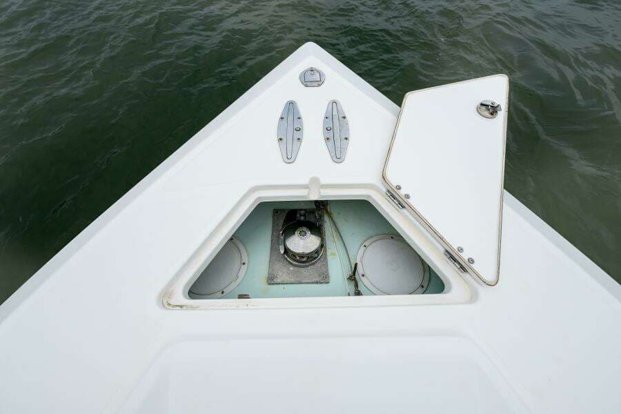 2008 Venture 39 Cuddy