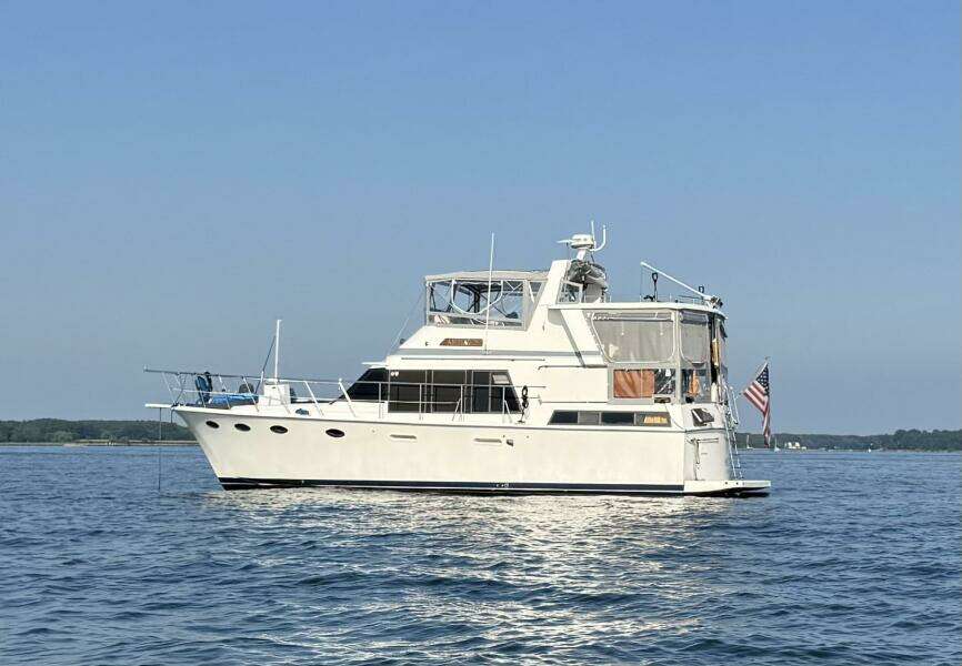 1990 Marine Trader Tradewinds