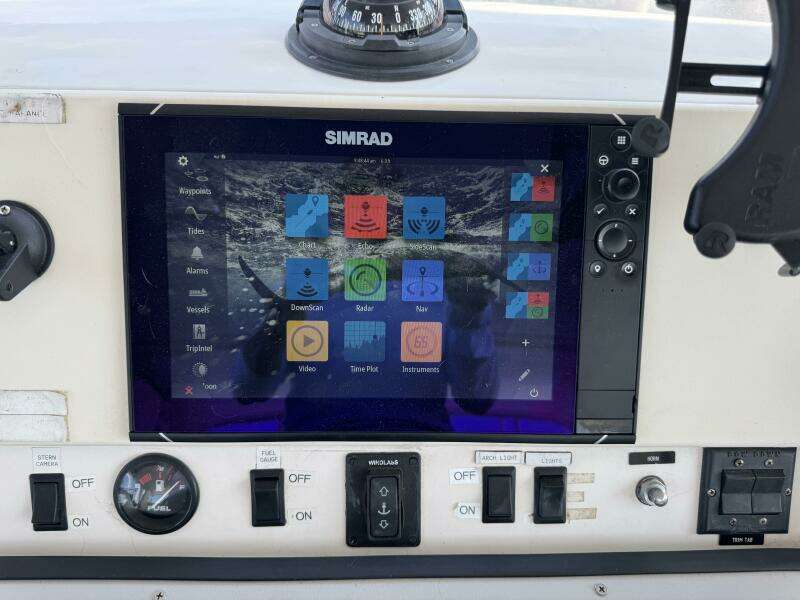 1990 Marine Trader Tradewinds