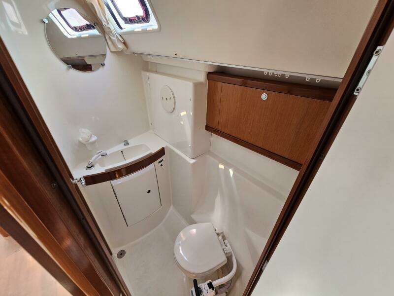 2009 Beneteau Cyclades 43.3